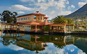 Hosteria Cabanas Del Lago